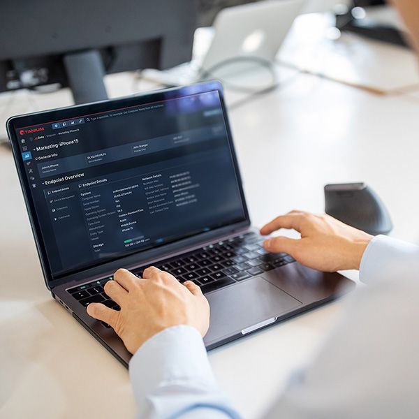 Endpoint Management pour le héros de page mobile pour le mobile