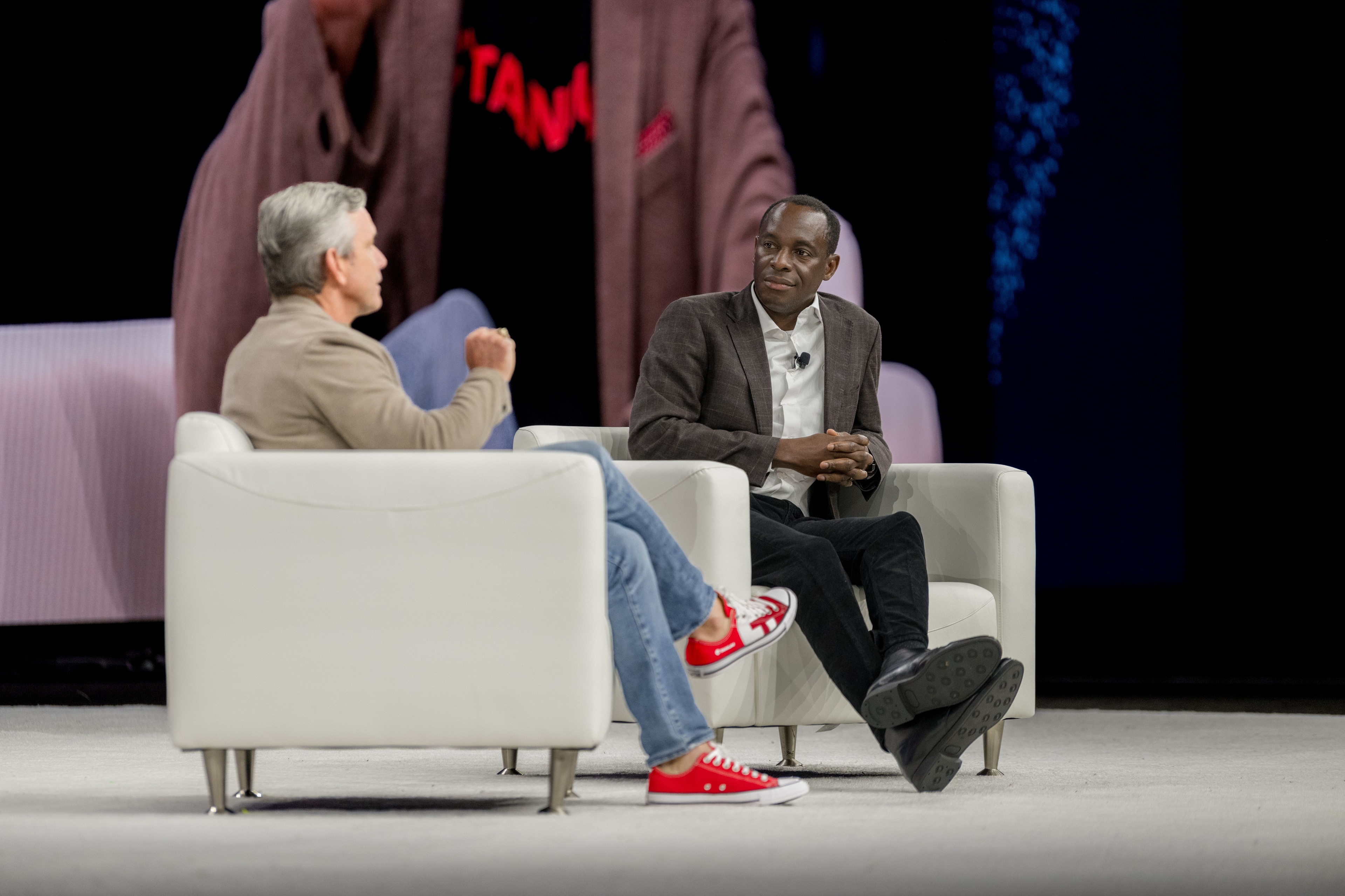 Image du PDG de Tanium, Dan Streetman, et du directeur informatique de PNC Bank, Chin Okorafor