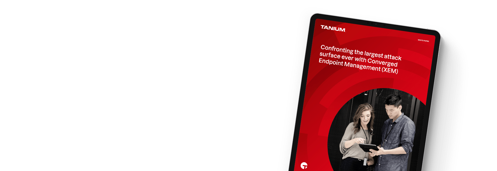 Livre blanc « Converged Endpoint Management » sur la maquette de tablette