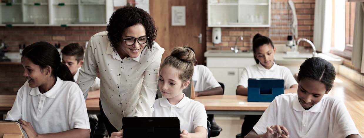 Sécuriser le K-12 : Construire un environnement d'apprentissage plus sûr pour les écoles de la nation